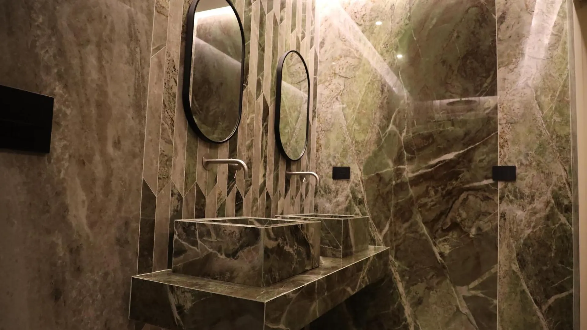 Guest house The Romex Hotel
