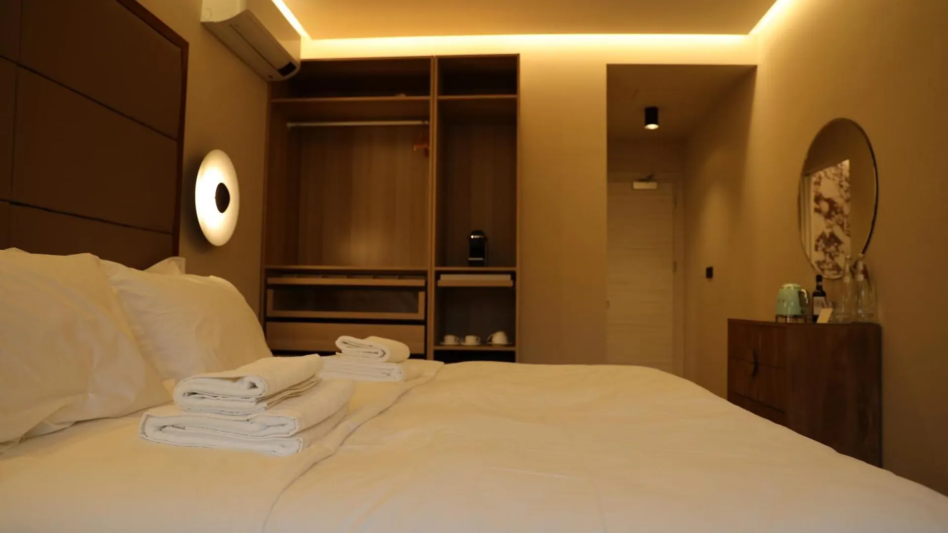 The Romex Hotel 0*, Rome