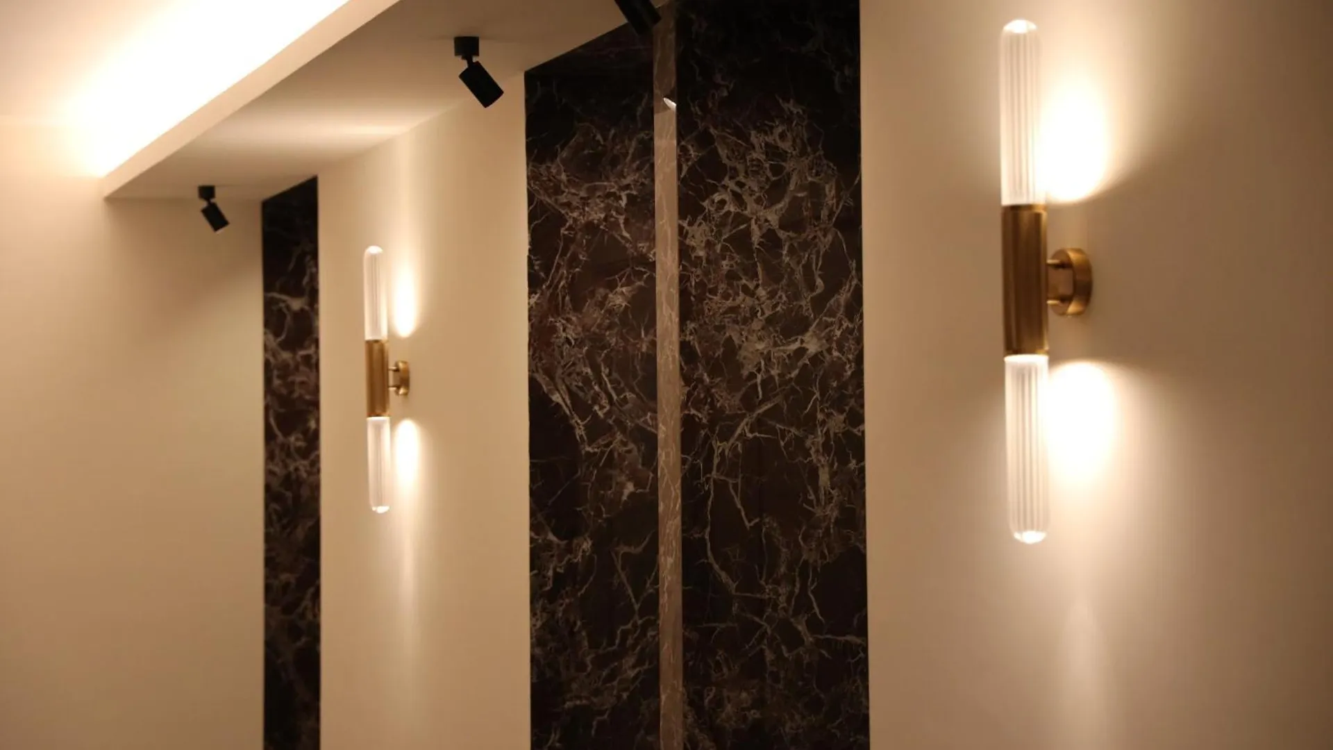 The Romex Hotel Guest house