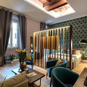 3* Hotel Tree Charme Parliament Boutique